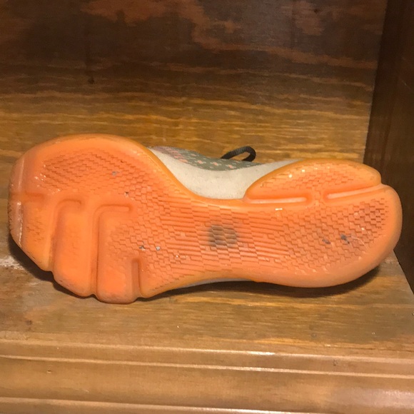 KD 8 - Picture 3 of 3